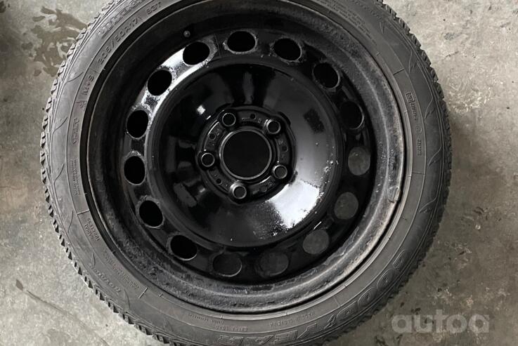 Kita, plieniniai štampuoti