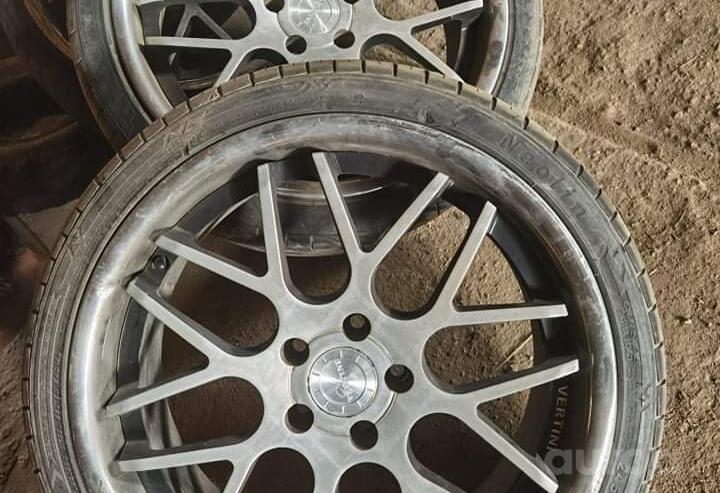 Concave, lengvojo lydinio