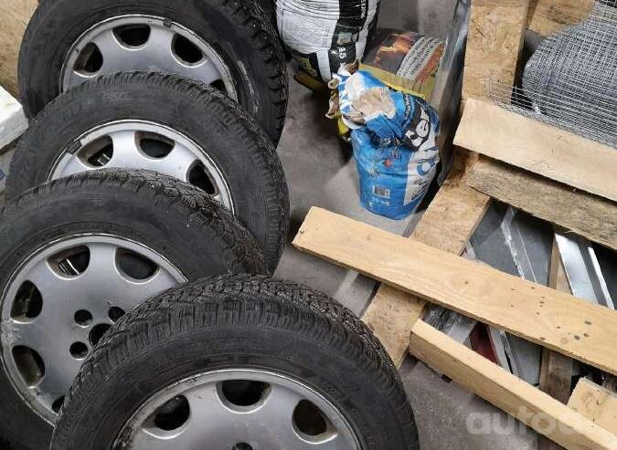 Kita, lengvojo lydinio