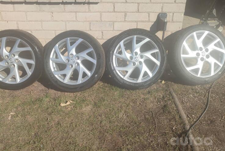 Kita, lengvojo lydinio