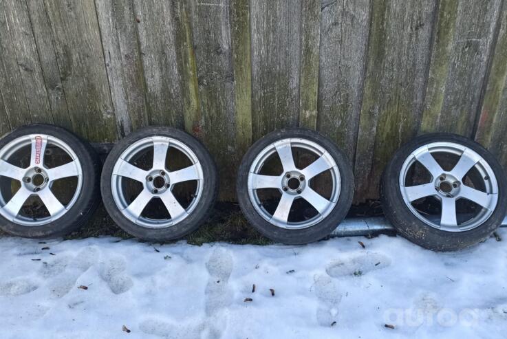 Kita, lengvojo lydinio