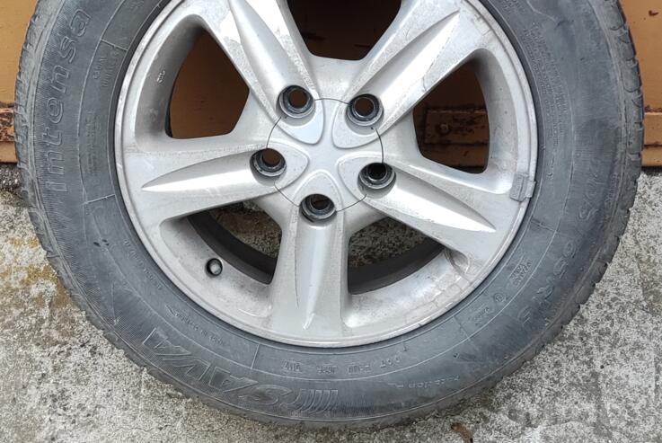 Kita, lengvojo lydinio