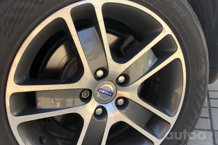 Kita, lengvojo lydinio