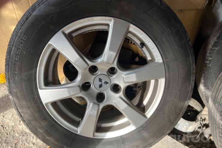 Kita, lengvojo lydinio