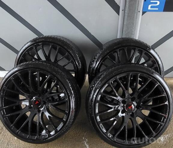 Yanar performance, lengvojo lydinio