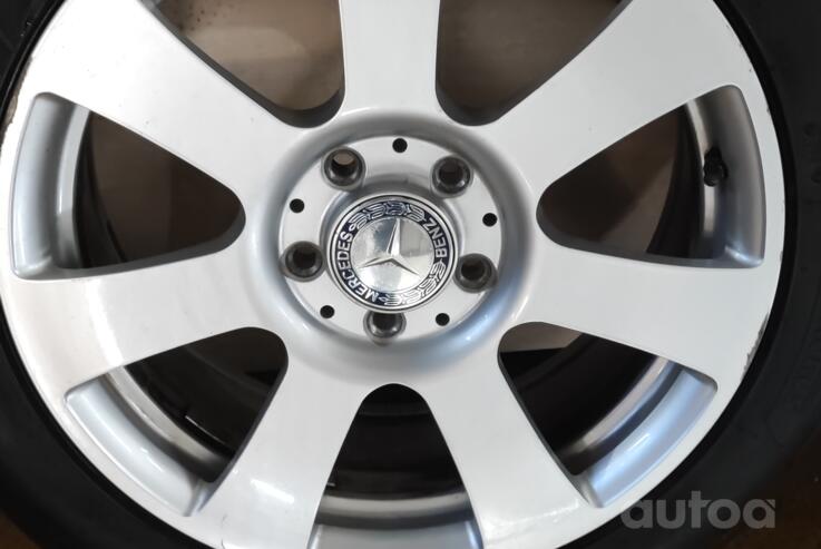 Kita, lengvojo lydinio