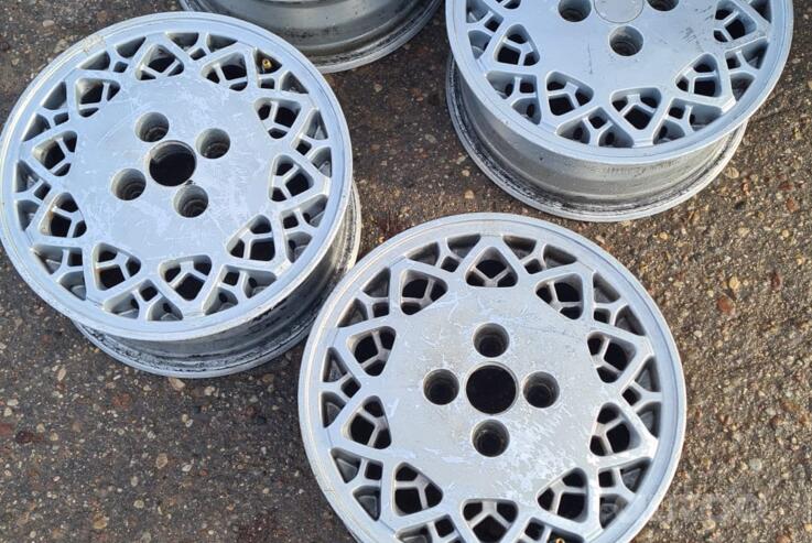 Kita, lengvojo lydinio