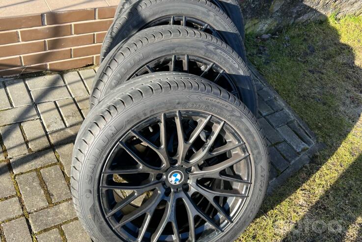 BMW, lengvojo lydinio