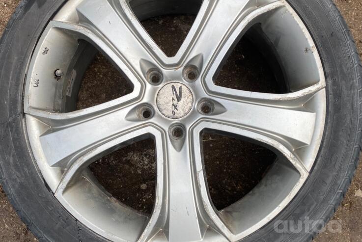 Kita, lengvojo lydinio