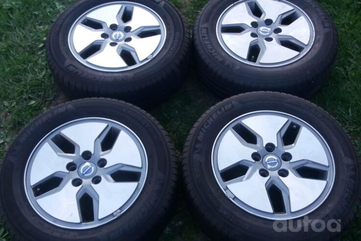 Volvo, lengvojo lydinio