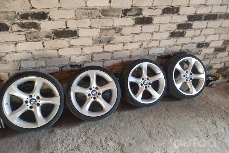 Kita, lengvojo lydinio