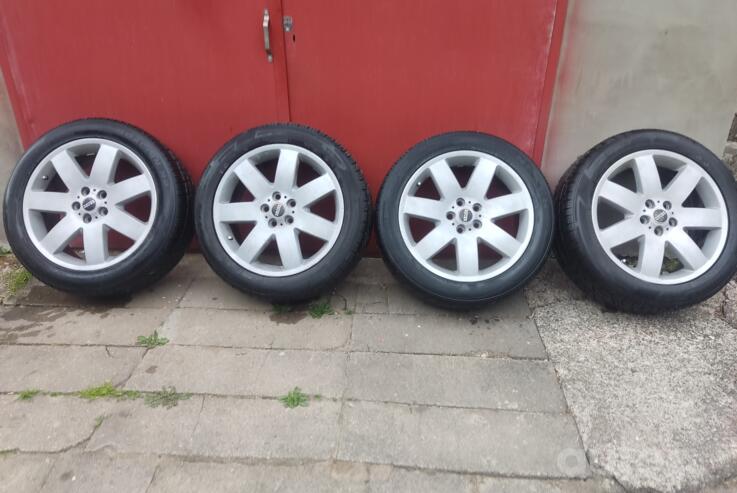 Kita, lengvojo lydinio