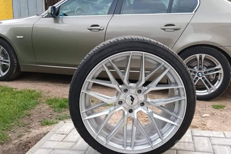 Kita, lengvojo lydinio