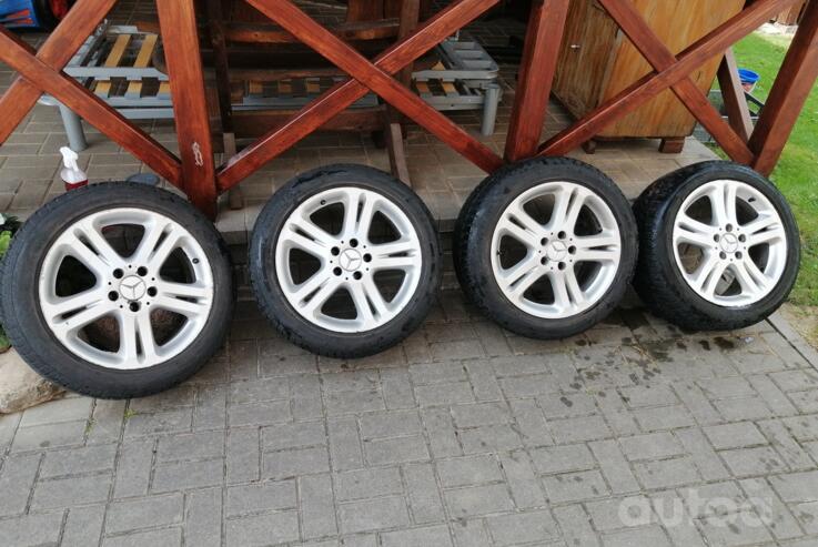 Kita, lengvojo lydinio