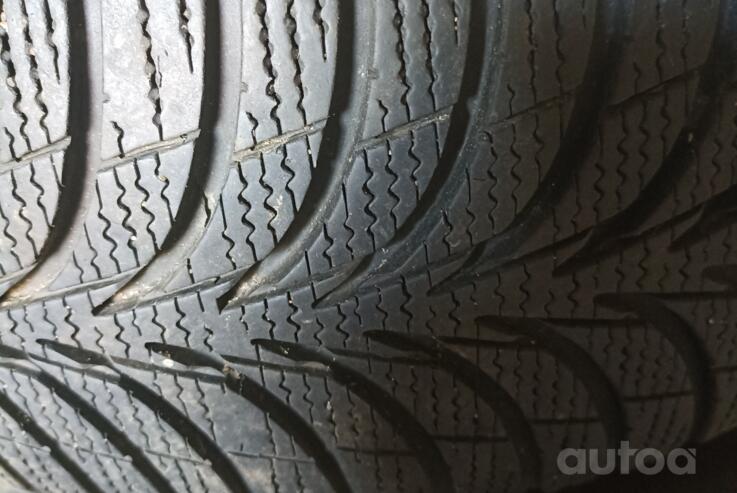 Kita, lengvojo lydinio