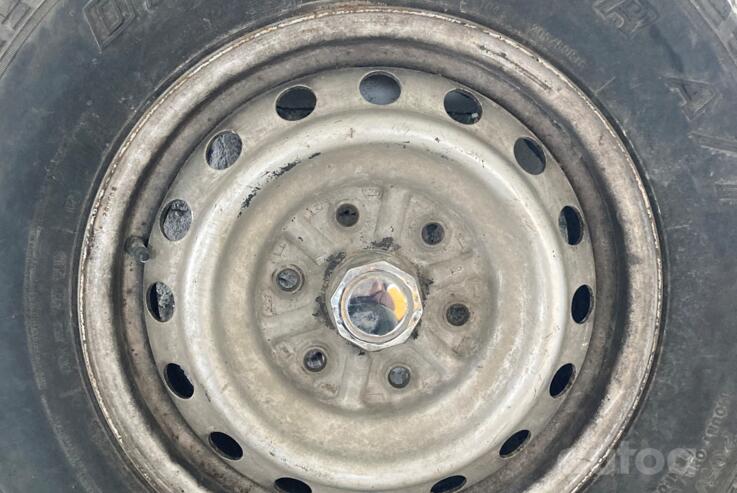 Kita, lengvojo lydinio