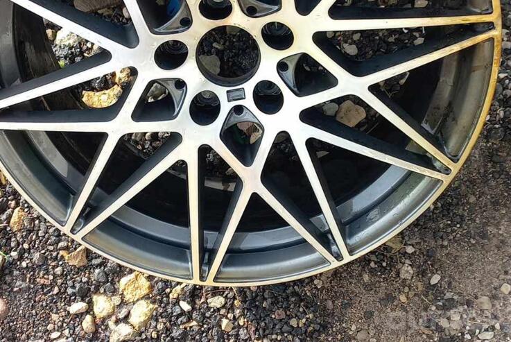 BMW, lengvojo lydinio