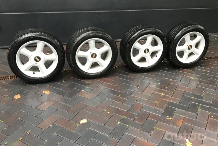 Angliški, lengvojo lydinio