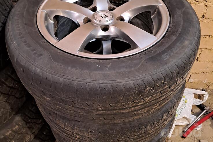 Kita, lengvojo lydinio