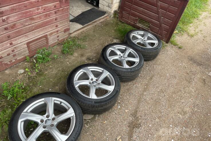 Audi, lengvojo lydinio