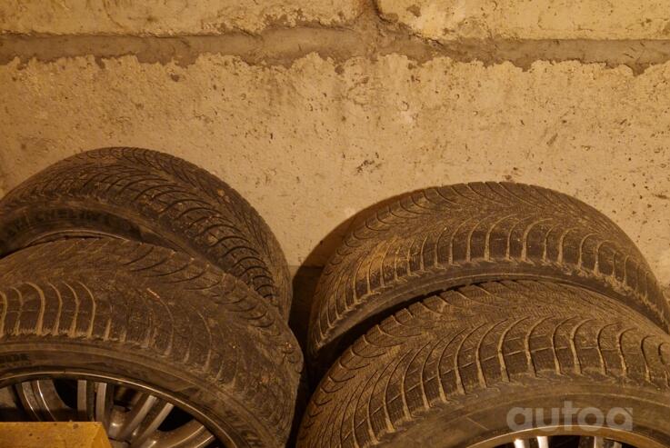 Kita, lengvojo lydinio