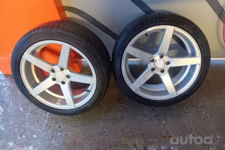 Vossen, lengvojo lydinio