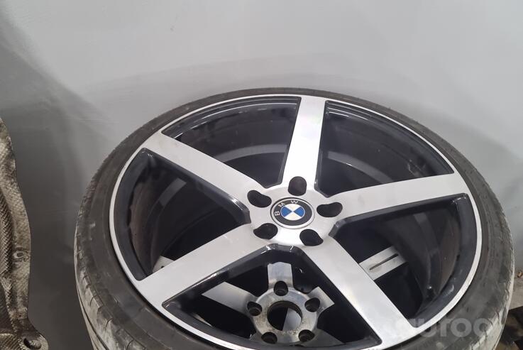 Vossen, lengvojo lydinio