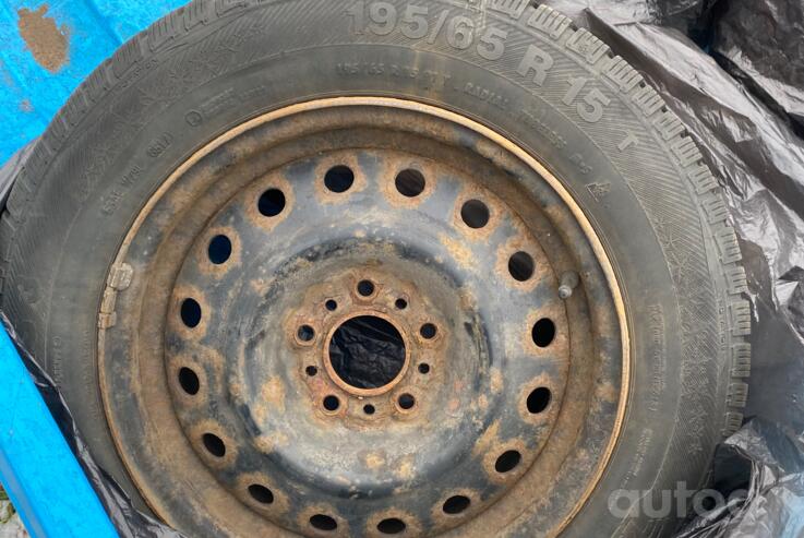 Kita, plieniniai štampuoti