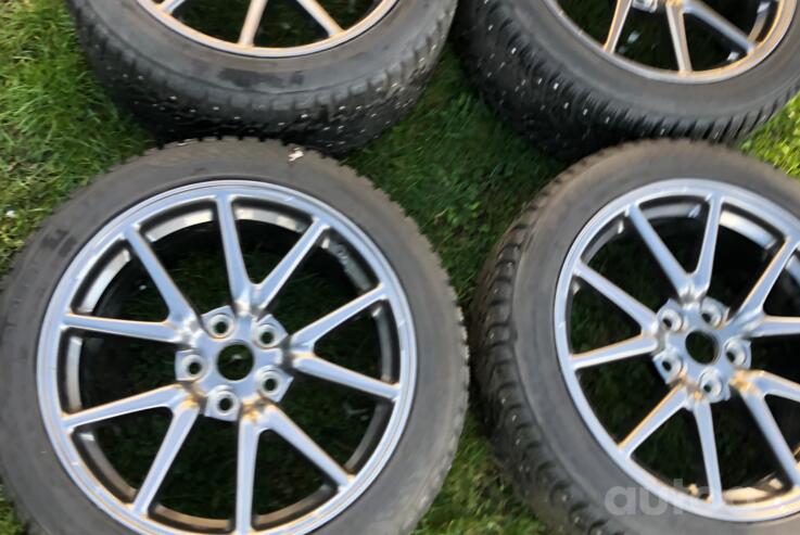 Kita, lengvojo lydinio