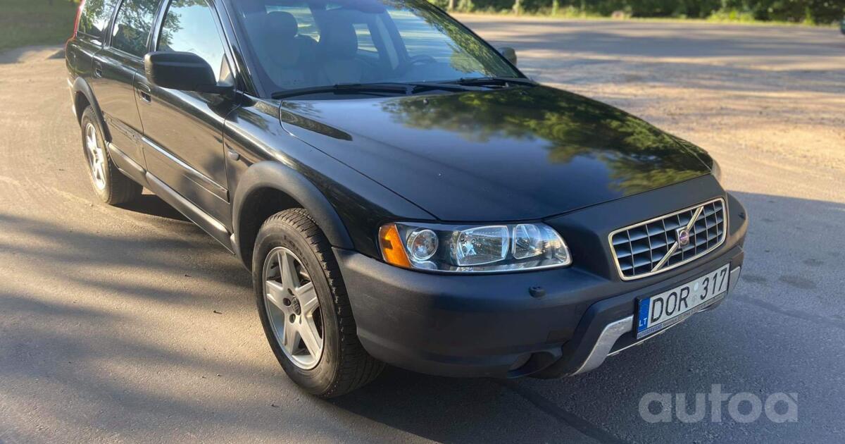 volvo crossover wagon xc70 used