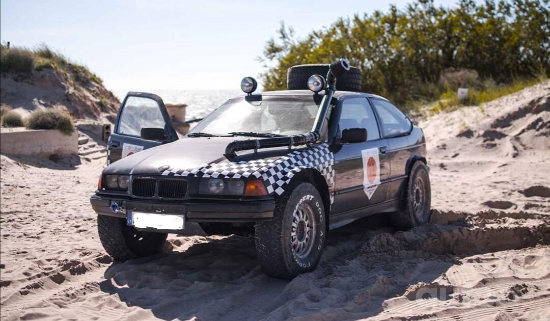 BMW 3 Series 1600cm³ Benzinas, 1995m, Compact hatchback autoa.lt